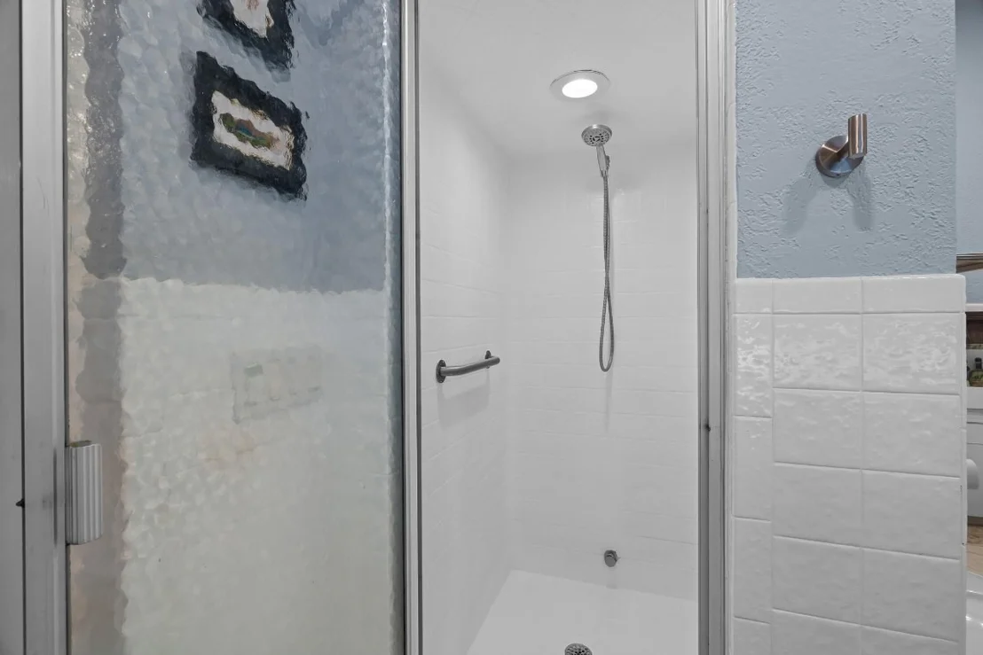 Photo of 5100 Yellow Pine Lane