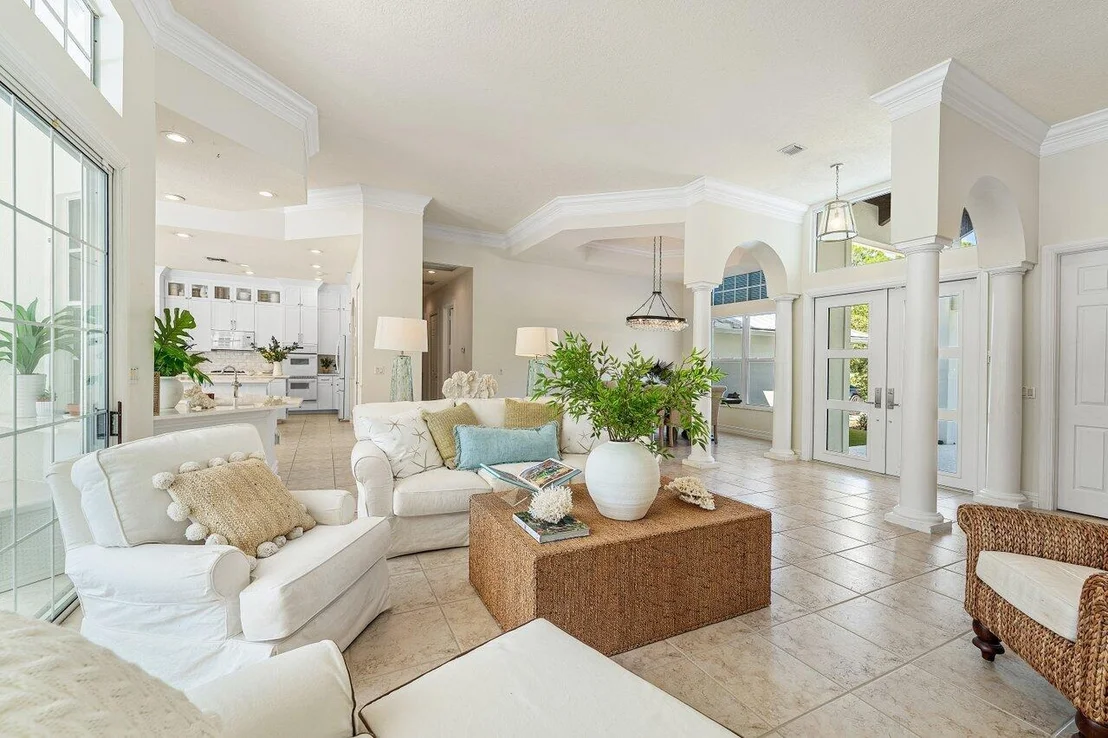 Photo of 5980 Our Robbies Road
