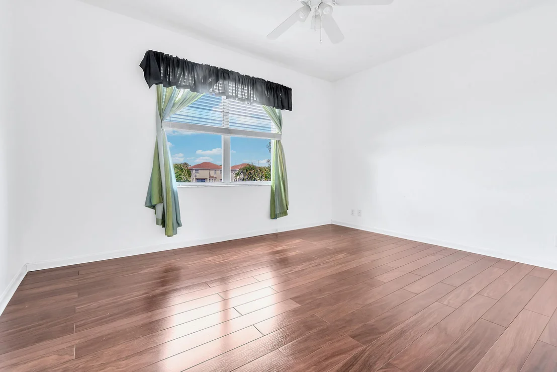 Photo of 11103 Pacifica Street