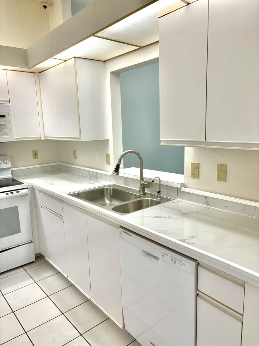 Photo of 6420 Mill Pointe Circle