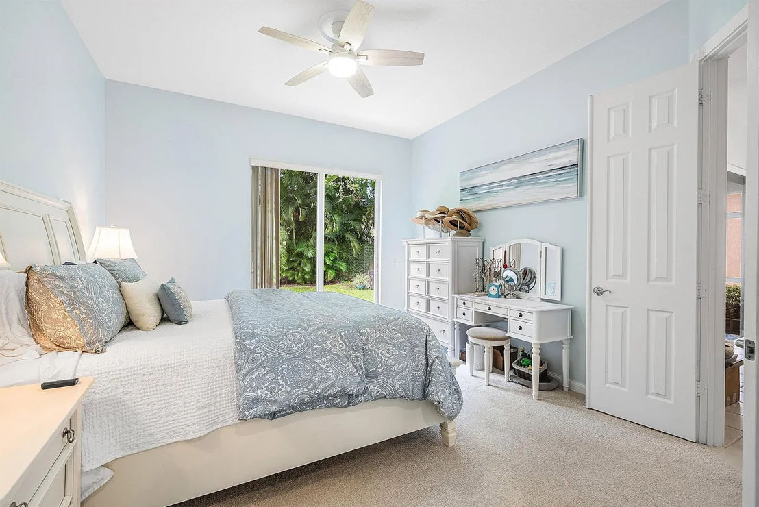 Photo of 2048 Valencia Drive