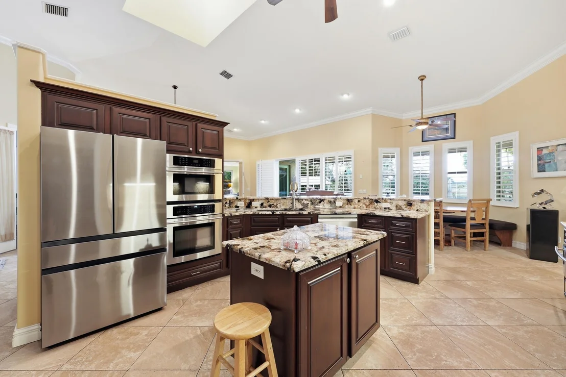 Photo of 2412 SE Saint Lucie Boulevard