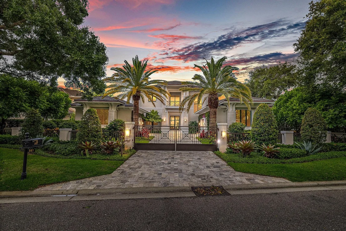Photo of 107 Quayside Drive