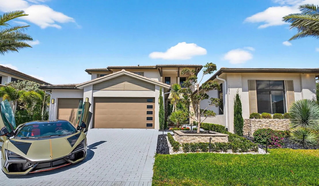 Photo of 10875 Estuary Drive