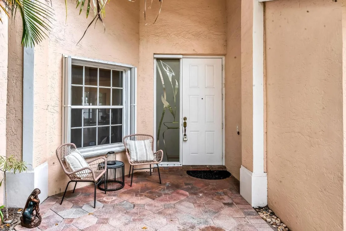 Photo of 11074 Springbrook Circle