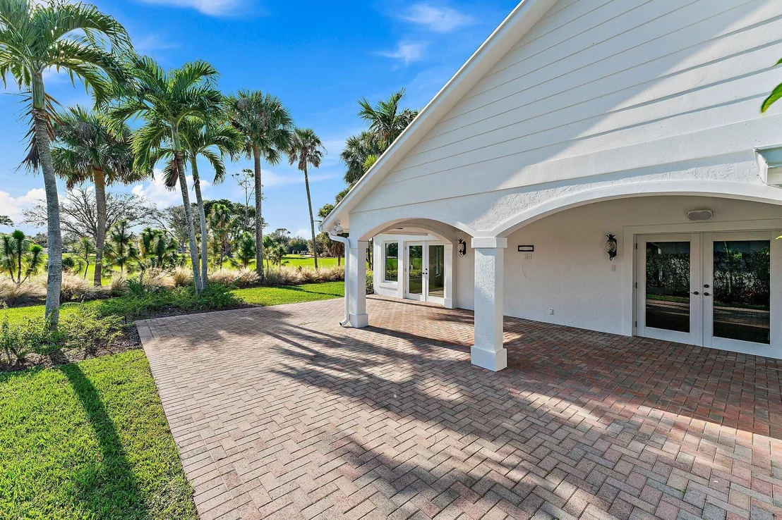 Photo of 209 Fairway W
