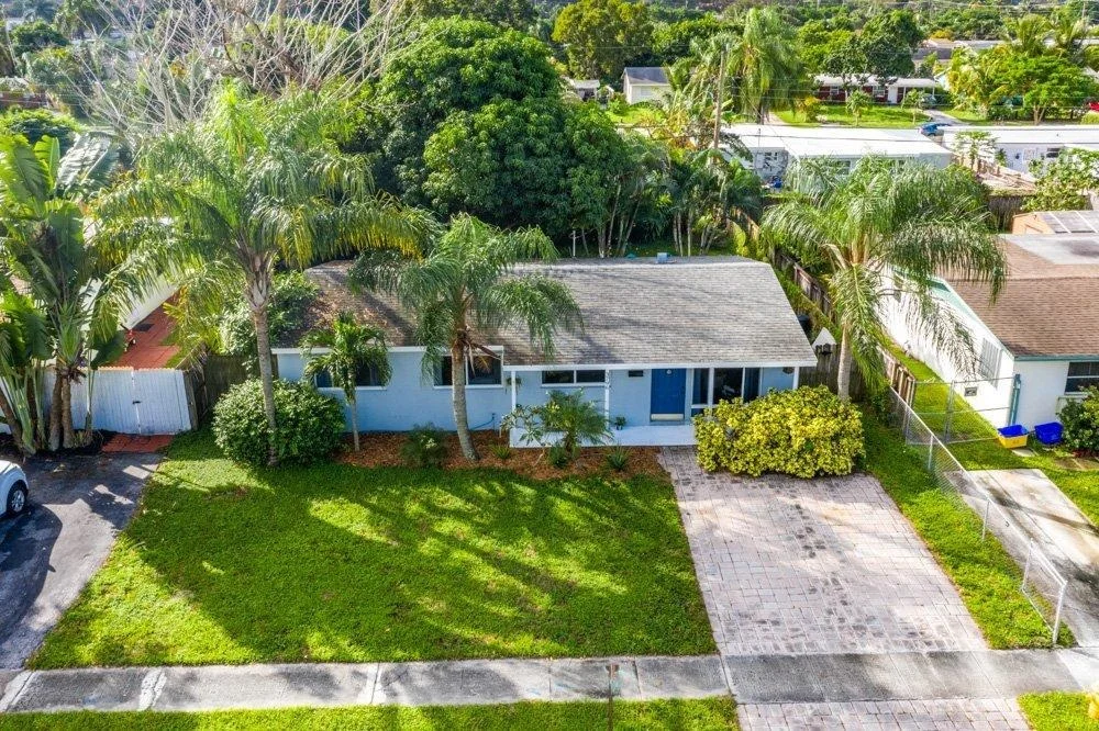 Photo of 3796 Florida Boulevard