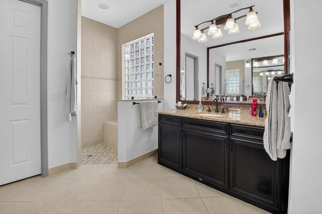 Photo of 14882 Jetty Lane