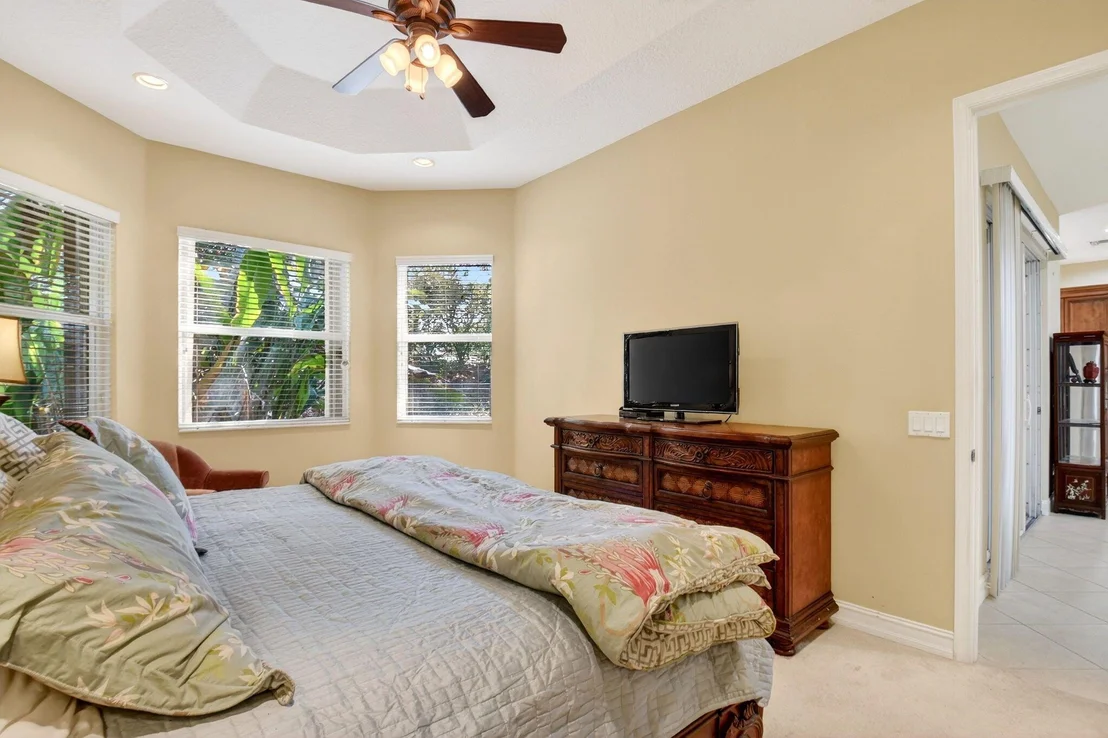 Photo of 7420 Twin Falls Drive