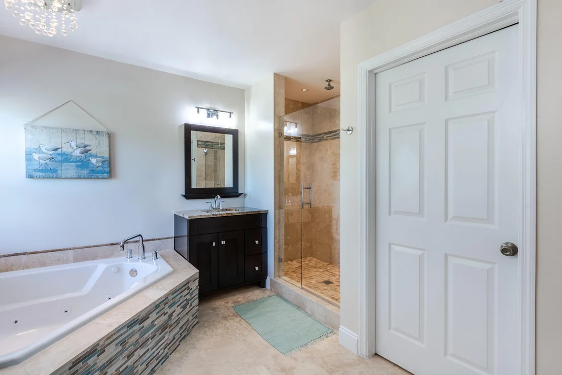 Photo of 6869 Hendry Drive