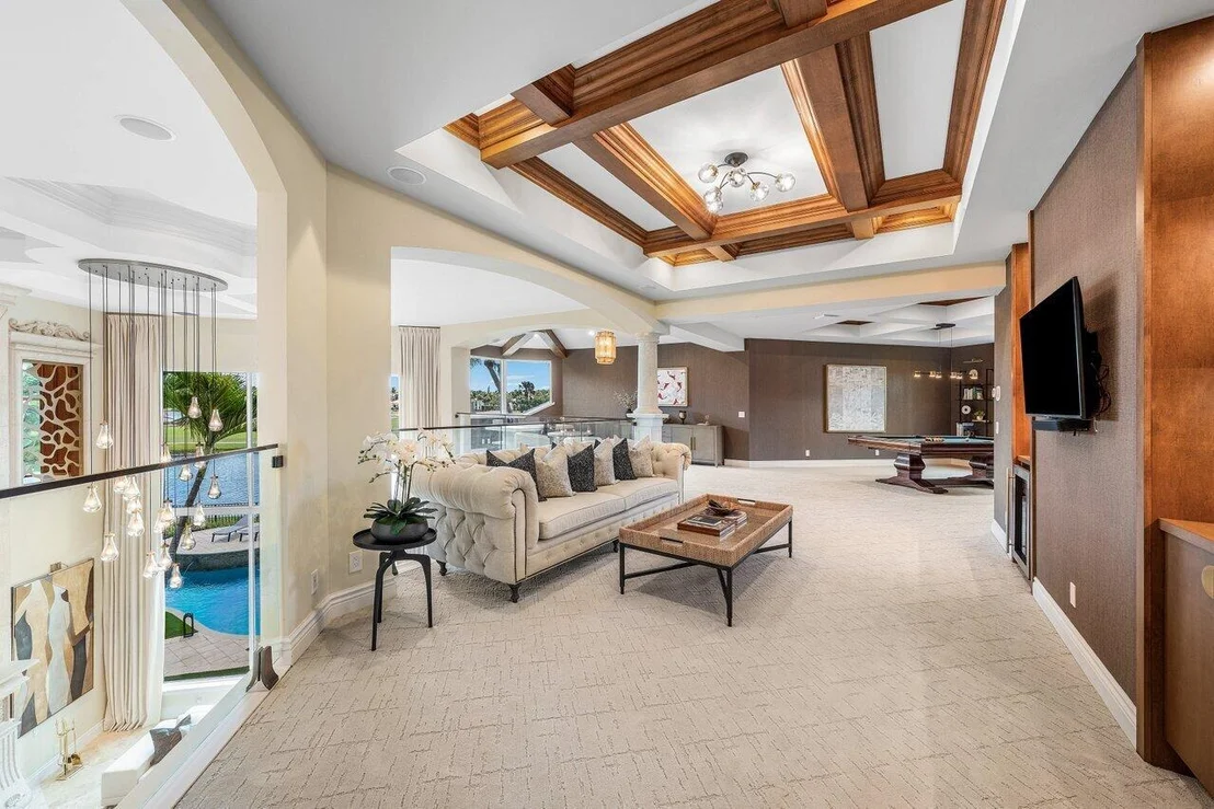 Photo of 686 Hermitage Circle