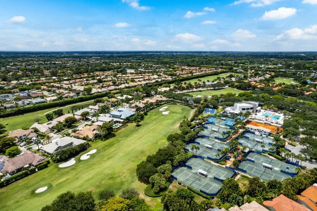 Photo of 7283 Mandarin Drive