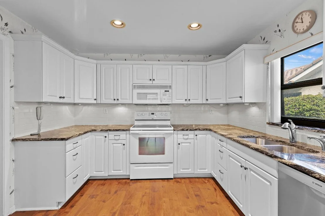 Photo of 7974 Cloverfield Circle