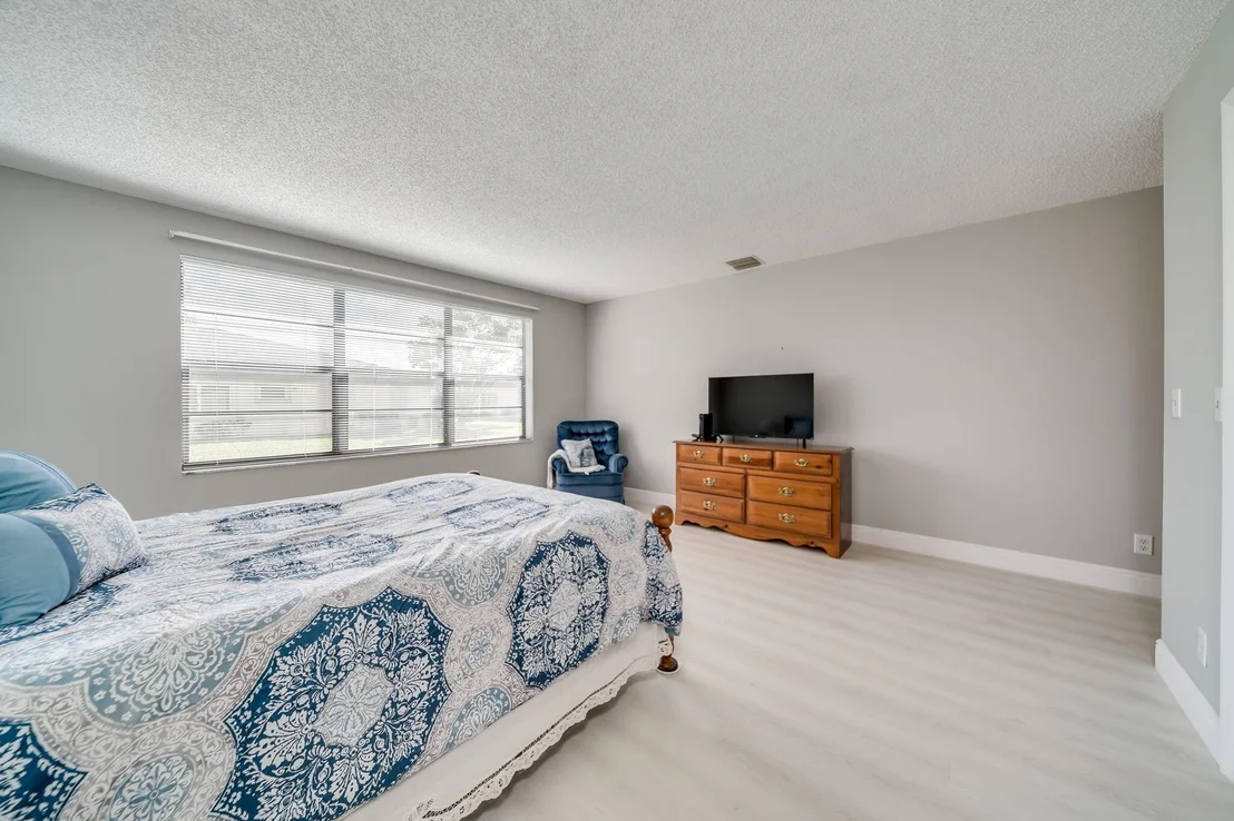 Photo of Unit B at 14151 Nesting Way