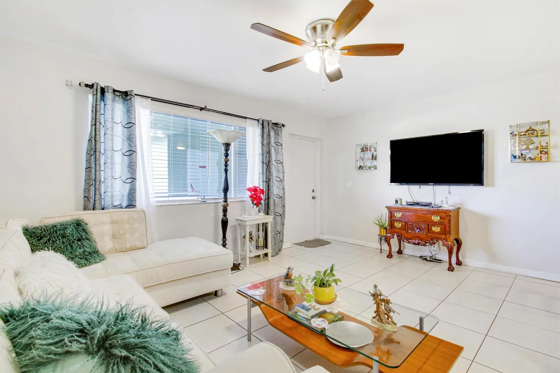 Photo of Unit 310 at 3300 Springdale Boulevard