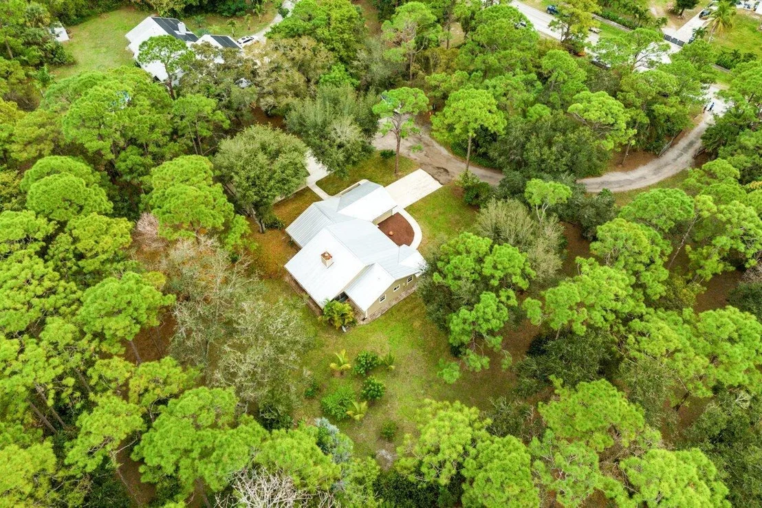 Photo of 13089 Persimmon Boulevard