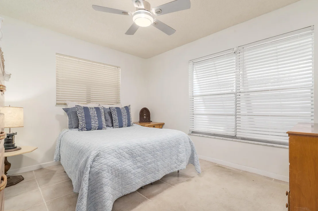 Photo of 8681 SE Eagle Avenue