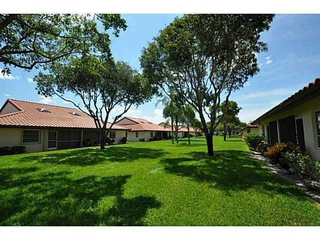 Photo of 6083 Waldwick Circle