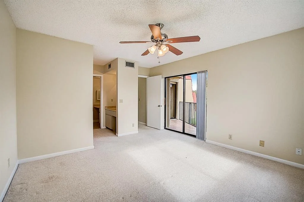 Photo of Unit C at 8194 Thames Boulevard
