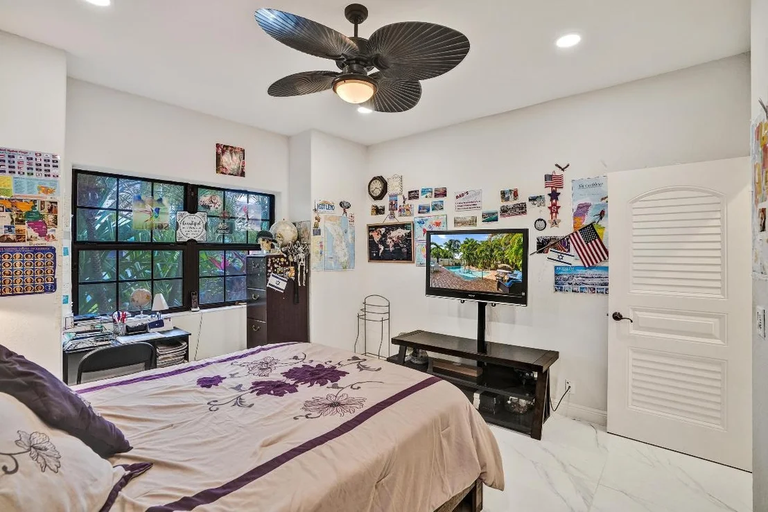 Photo of 7549 Mirabella Drive