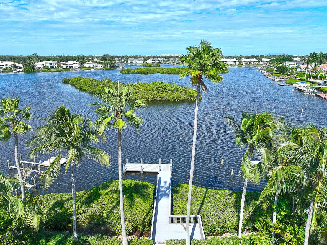 Photo of 113 Regatta Drive