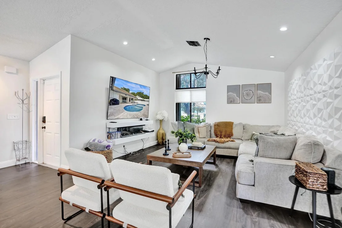 Photo of 3985 NW 73rd Way