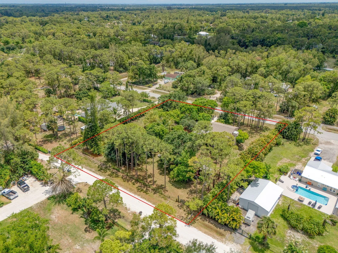 Photo of 13705 Persimmon Boulevard