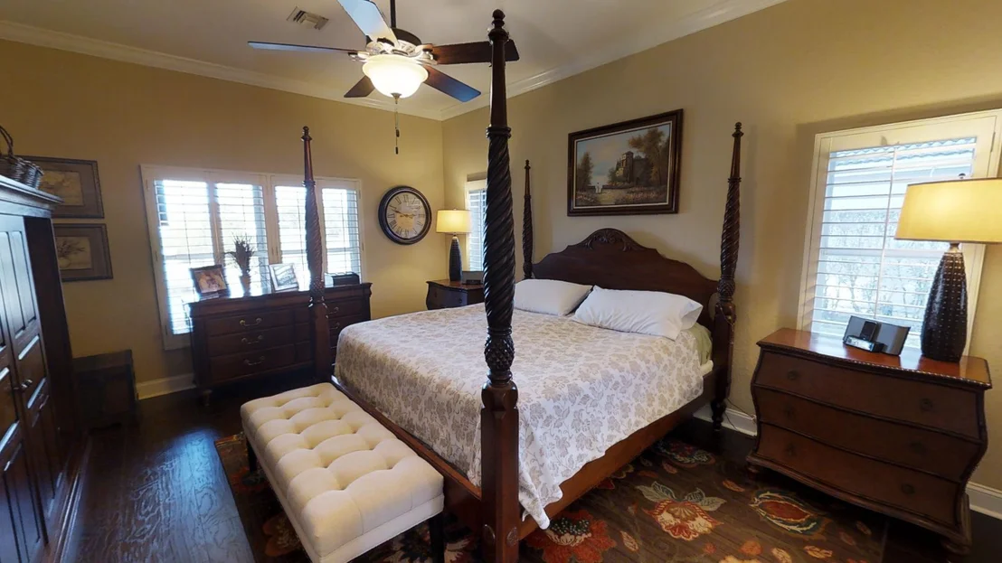 Photo of 11331 Edgewater Circle