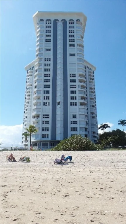 Photo of Unit 708 at 1340 S Ocean Boulevard