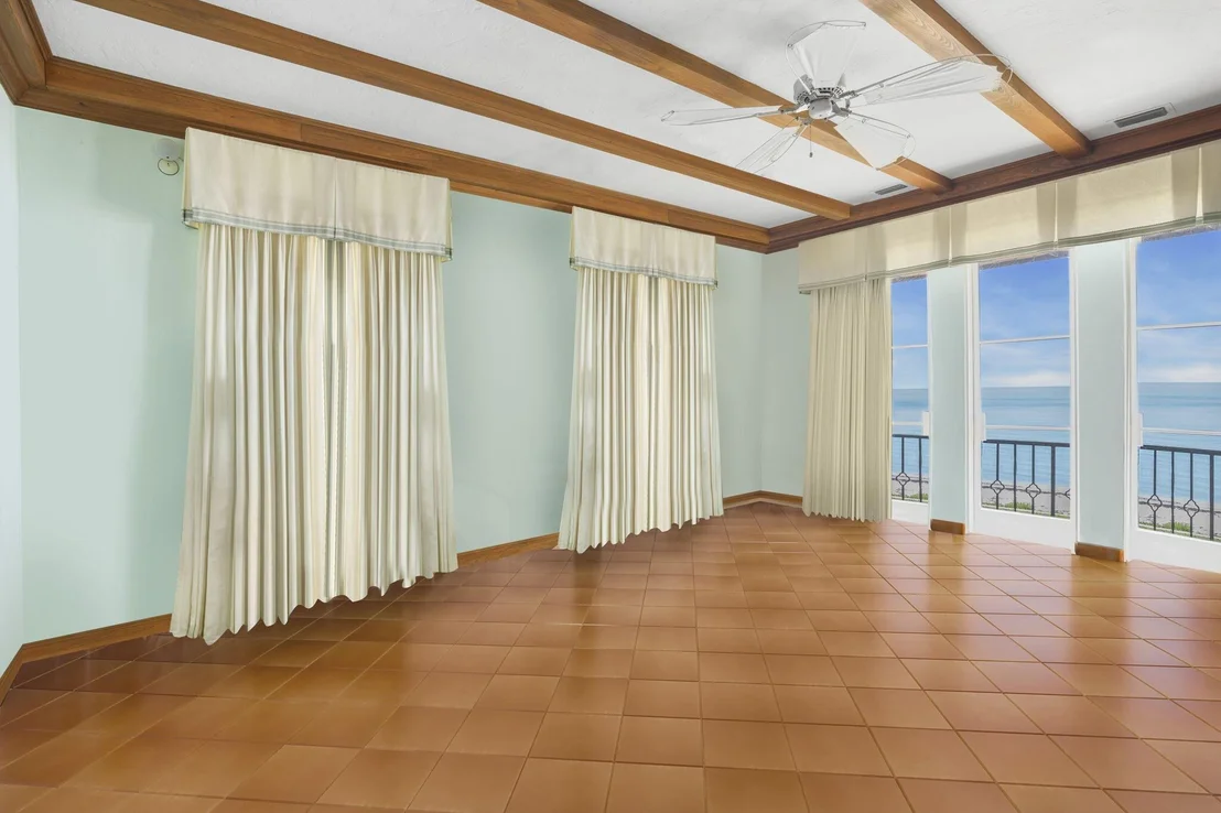 Photo of 240 N Ocean Boulevard