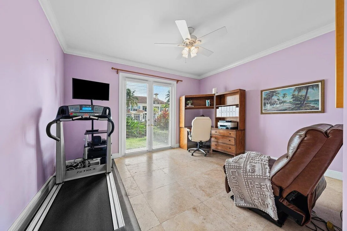 Photo of 923 Hyacinth Drive