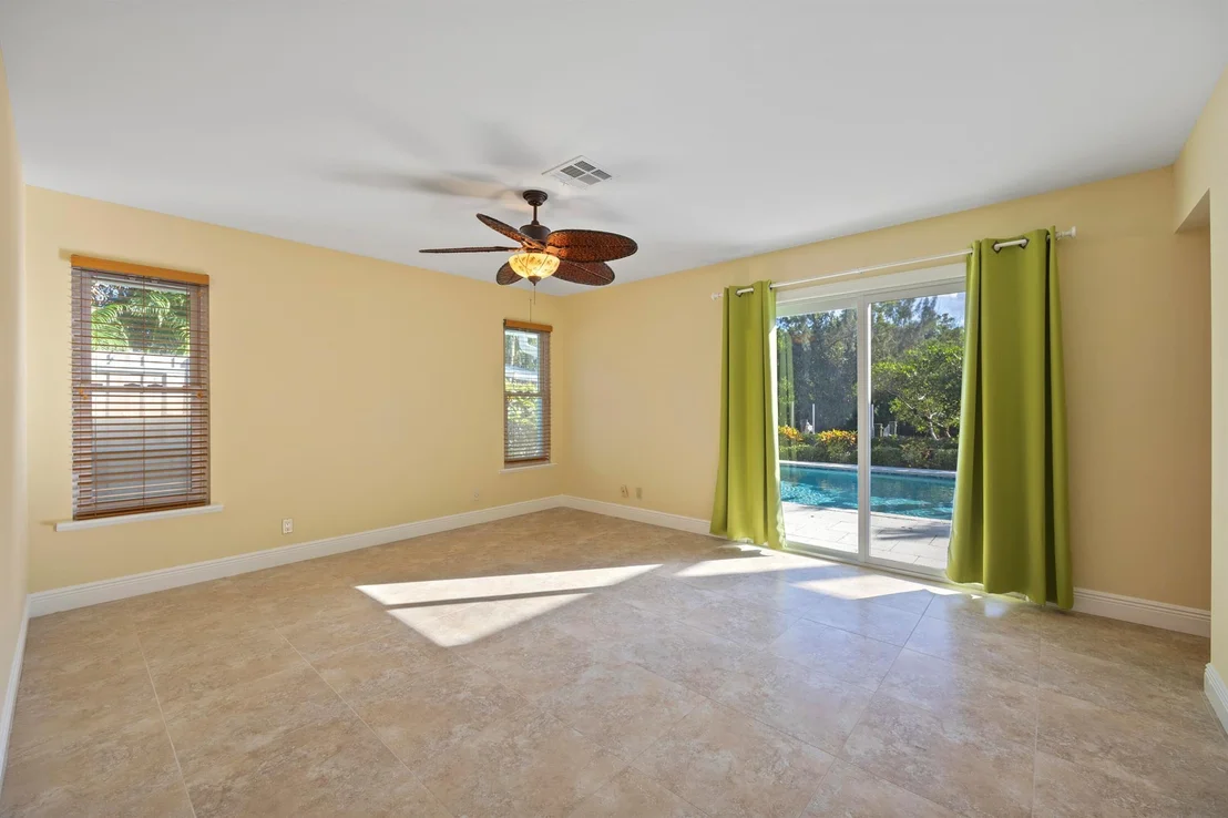 Photo of 1254 Holly Cove Drive