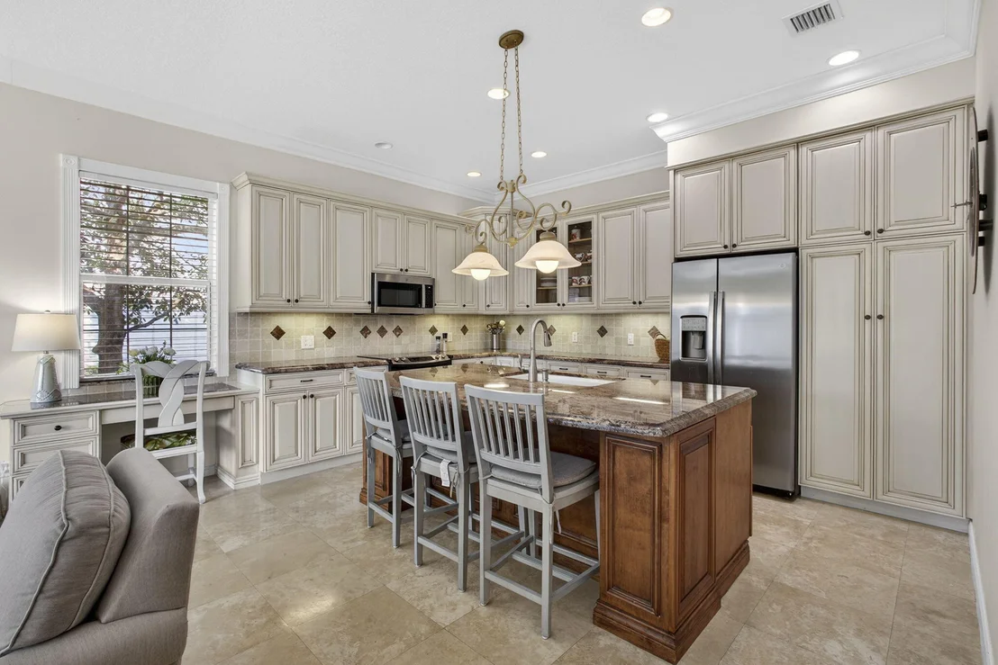 Photo of 3260 Wymberly Drive