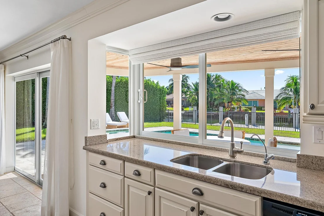 Photo of 1051 Gulfstream Way
