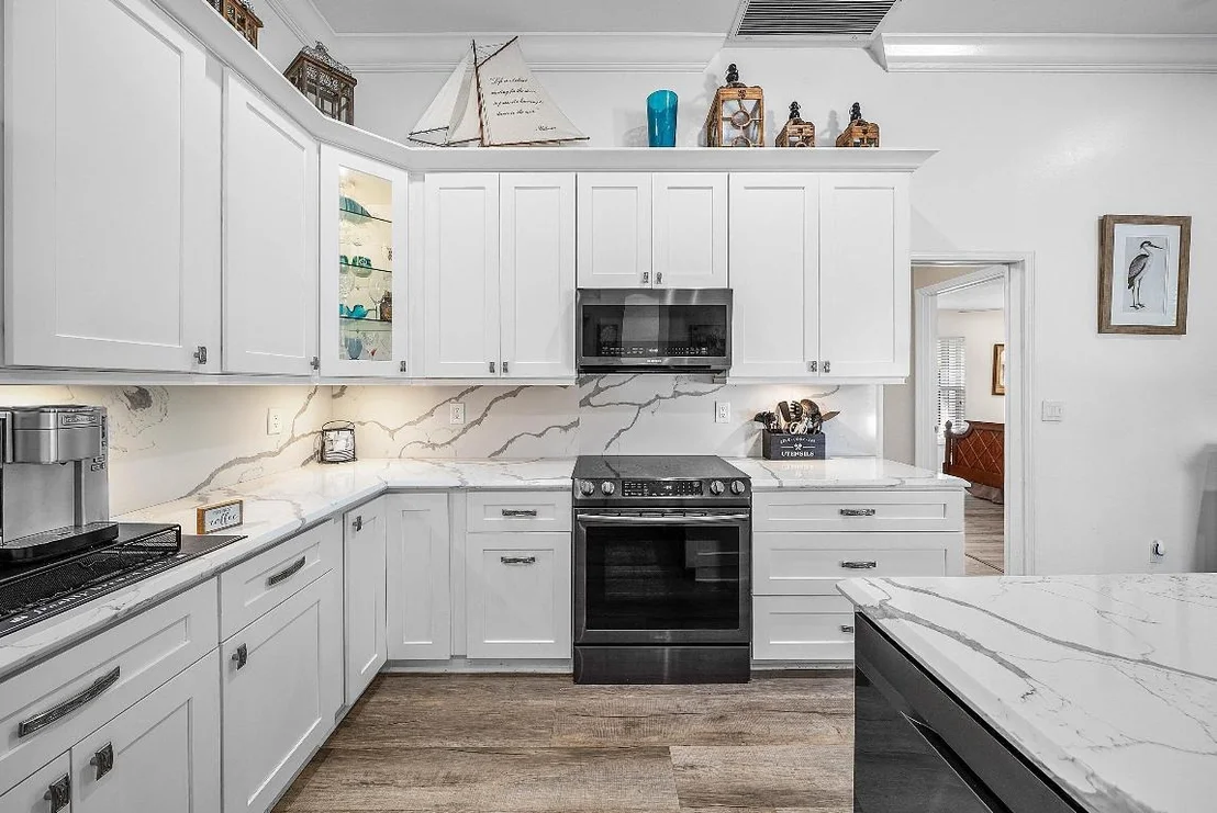 Photo of 18670 SE Lakeside Way