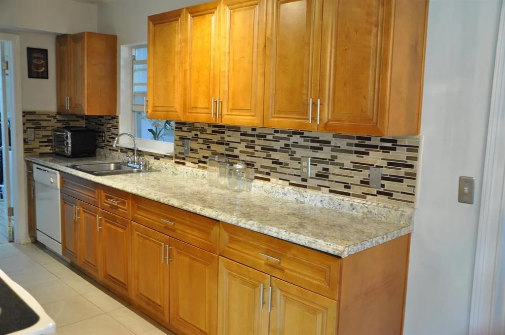 Photo of 551 Teak Drive