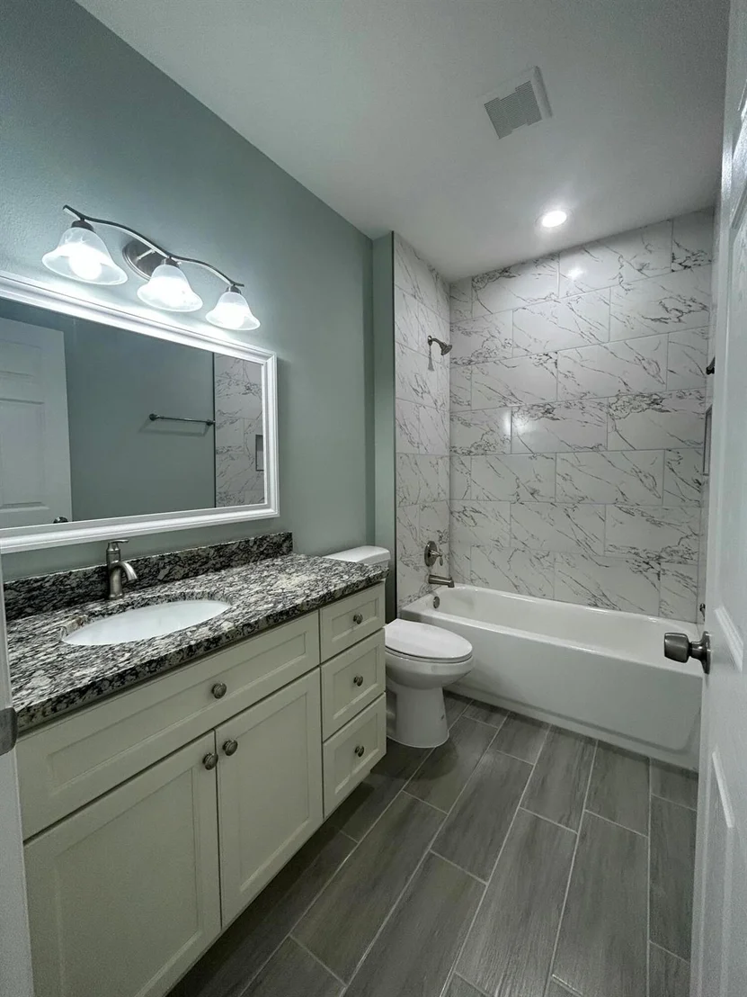 Photo of 3670 NW 23rd Avenue