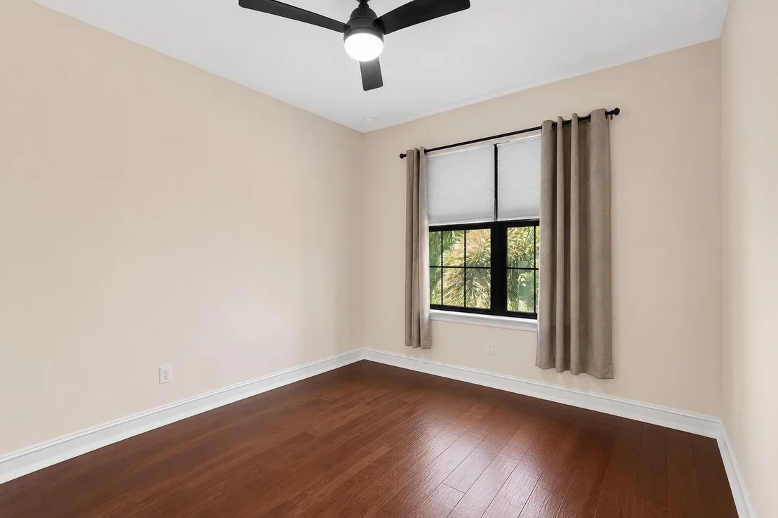 Photo of 16610 Gateway Bridge Drive