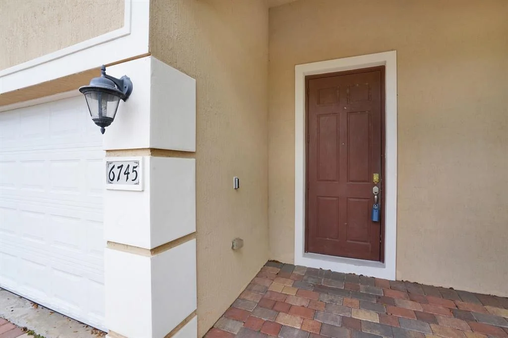 Photo of 6745 Osage Circle