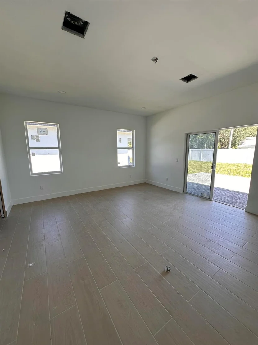Photo of 4641 Northview Drive