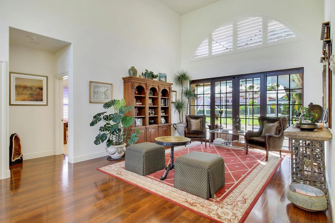 Photo of 7618 La Corniche Circle