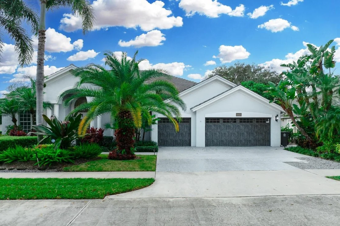 Photo of 19850 Loxahatchee Pointe Drive