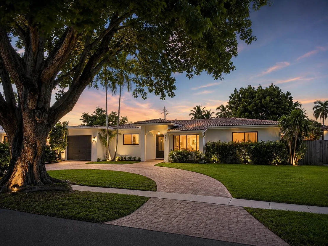Photo of 909 SE 14th Drive