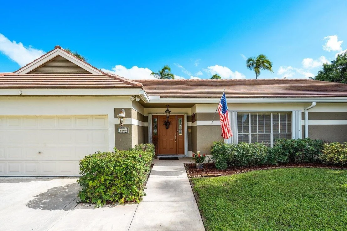 Photo of 4060 Sabal Lakes Road