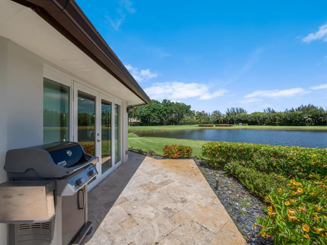 Photo of 302 Cedar Key Circle