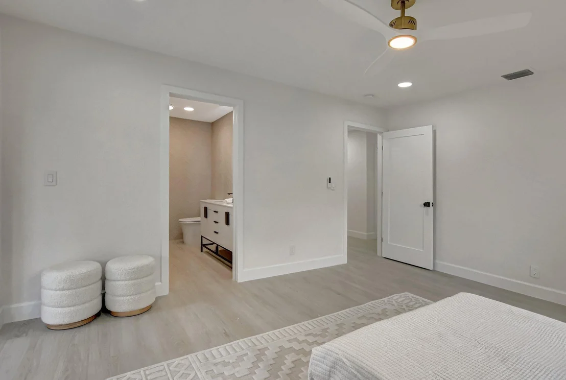 Photo of 3065 Saint James Drive
