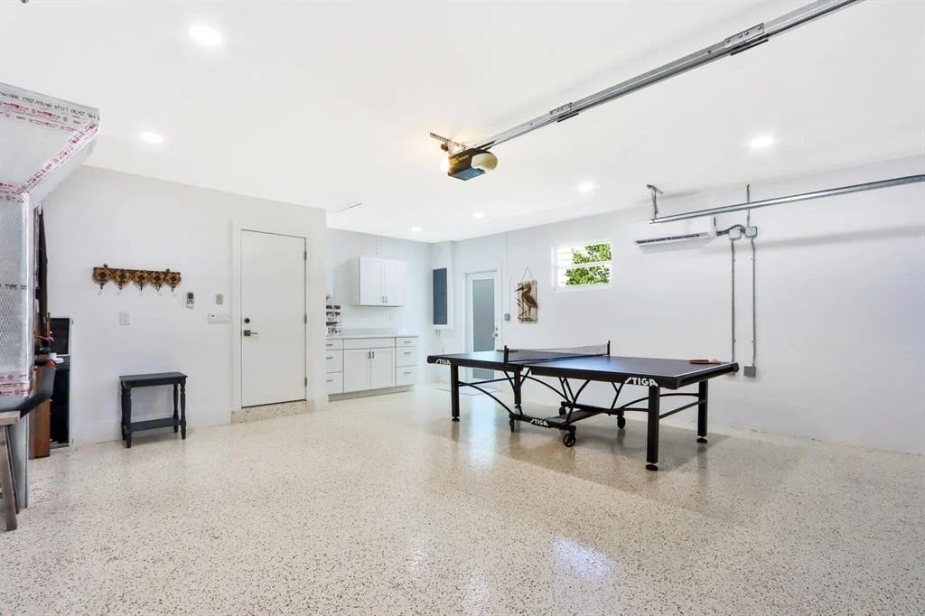 Photo of 521 Sunset Way
