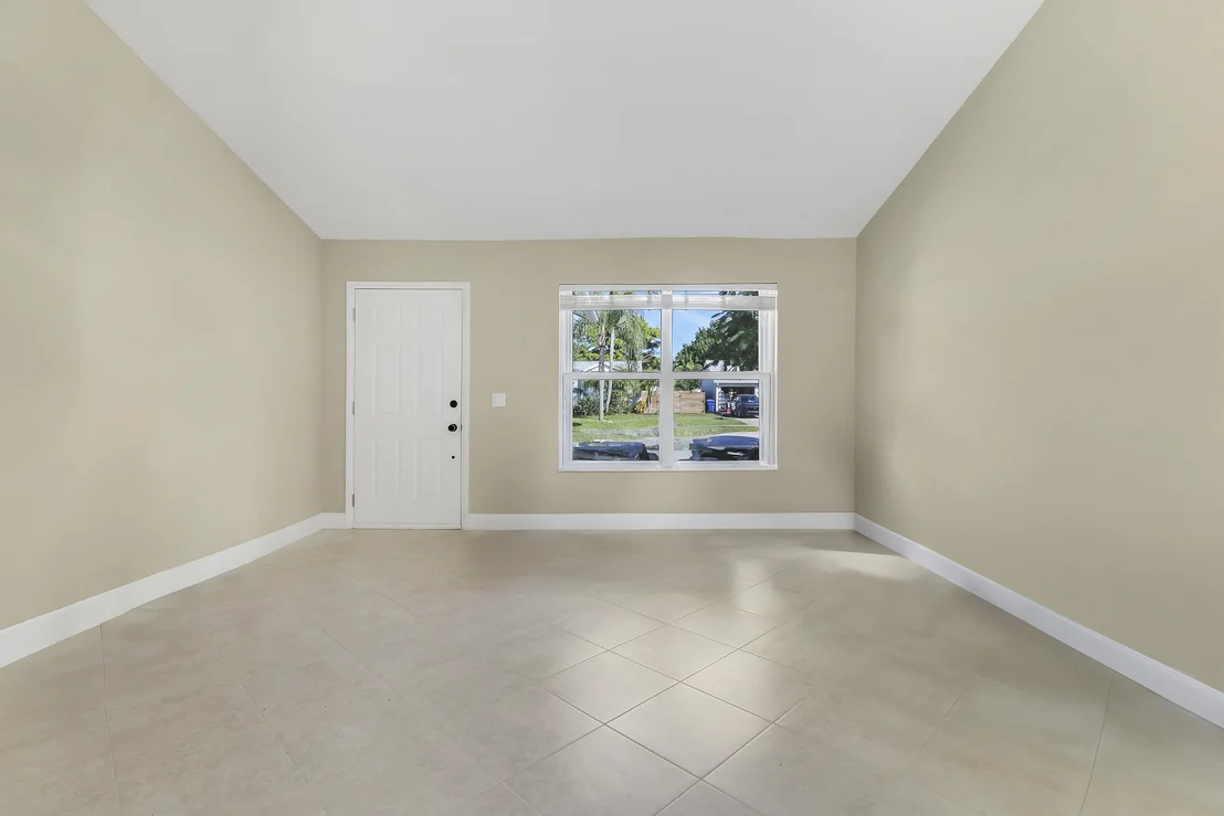 Photo of 140 Village Circle