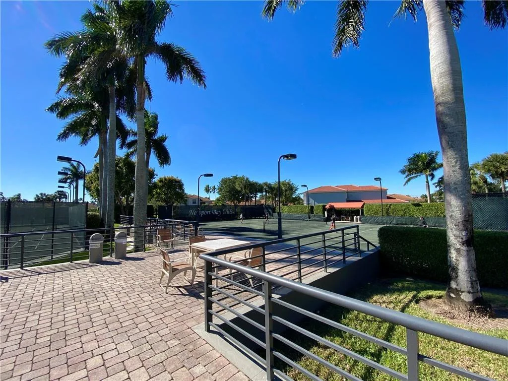 Photo of 6676 Portside Drive