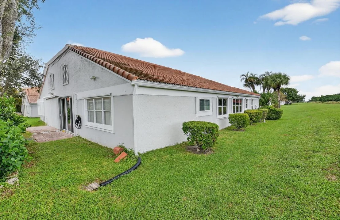 Photo of 8034 Clear Shores Circle